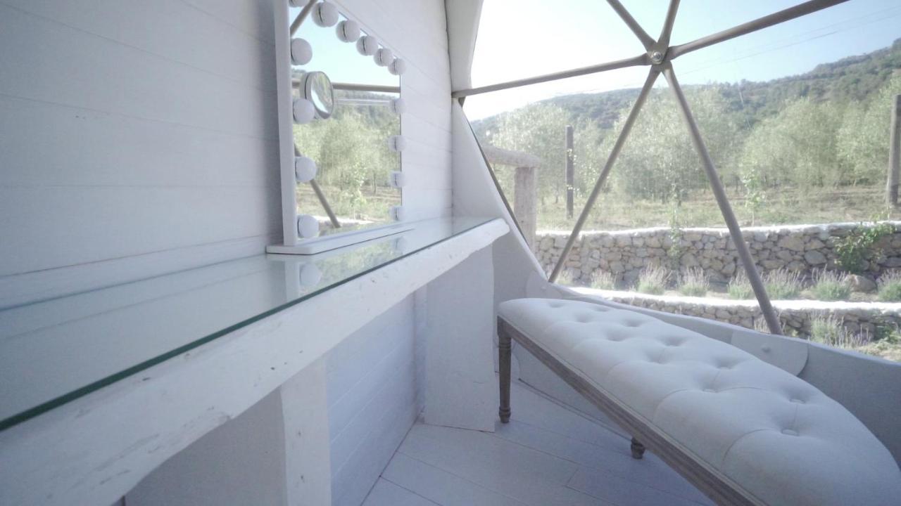 Domo Suites Masia Cal Geperut Badalona Esterno foto