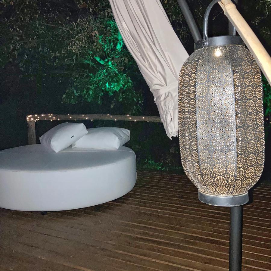 Domo Suites Masia Cal Geperut Badalona Esterno foto