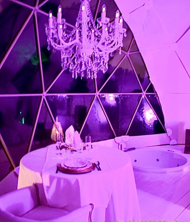 Domo Suites Masia Cal Geperut Badalona Esterno foto