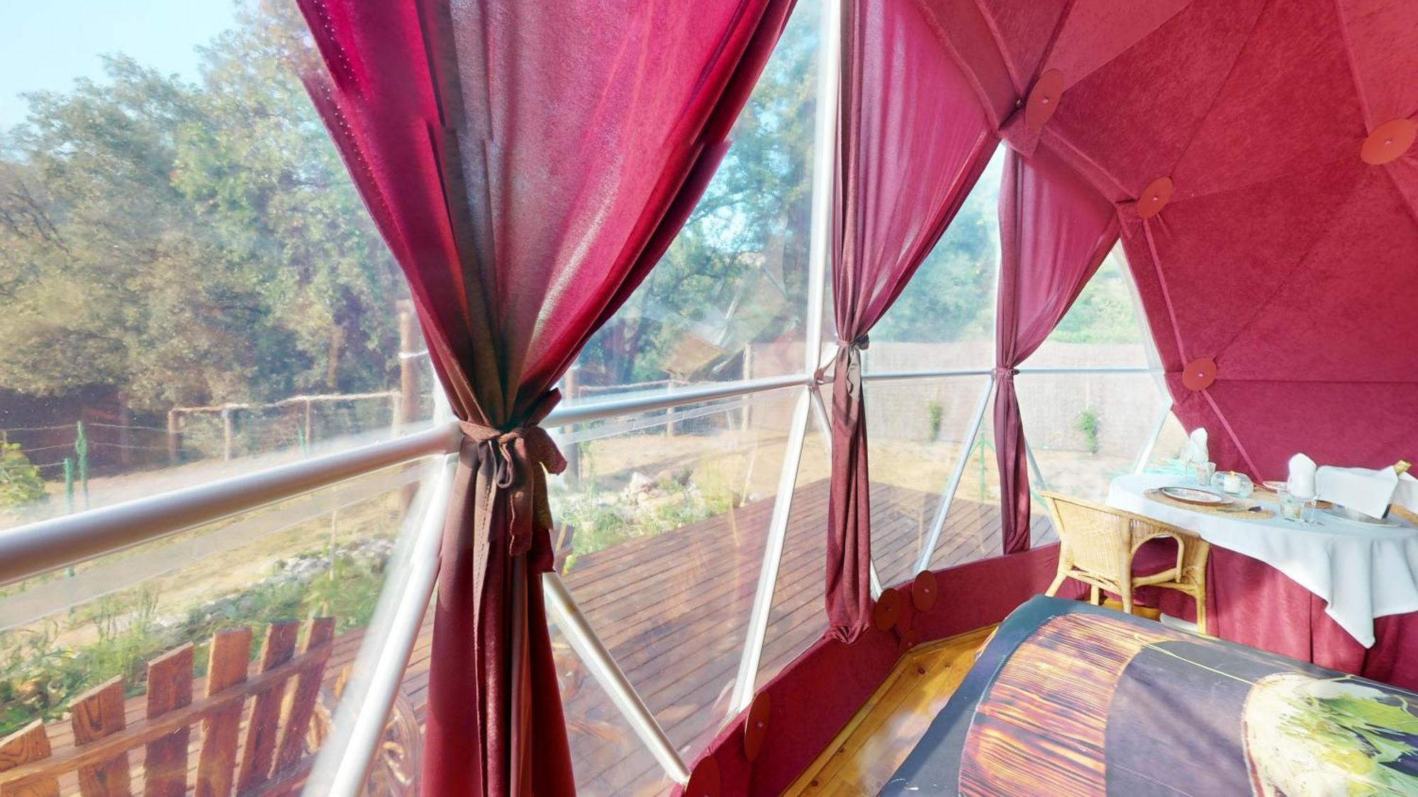 Domo Suites Masia Cal Geperut Badalona Esterno foto