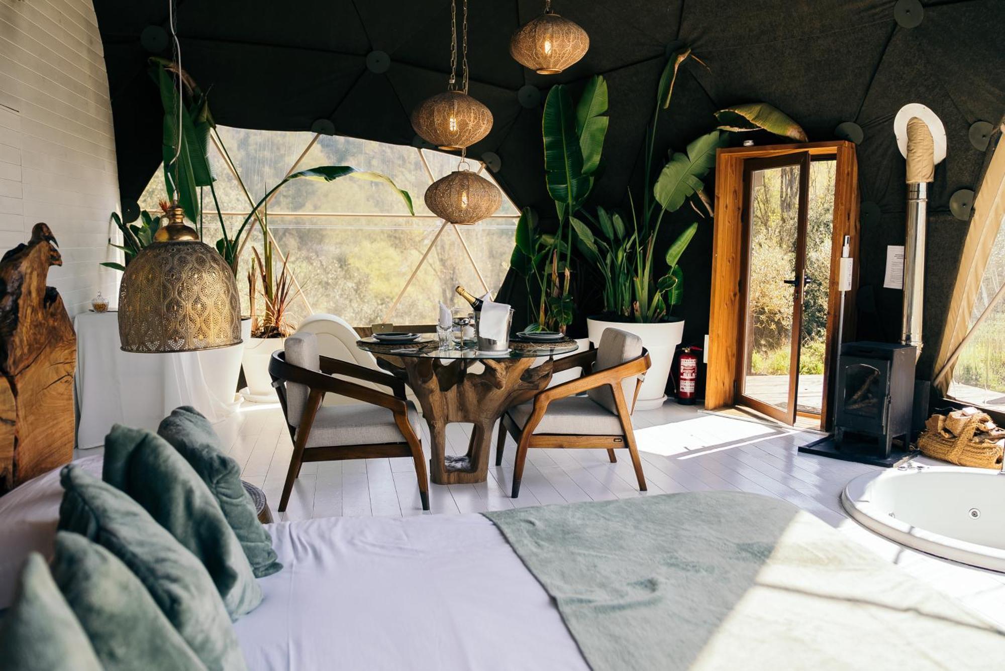 Domo Suites Masia Cal Geperut Badalona Esterno foto